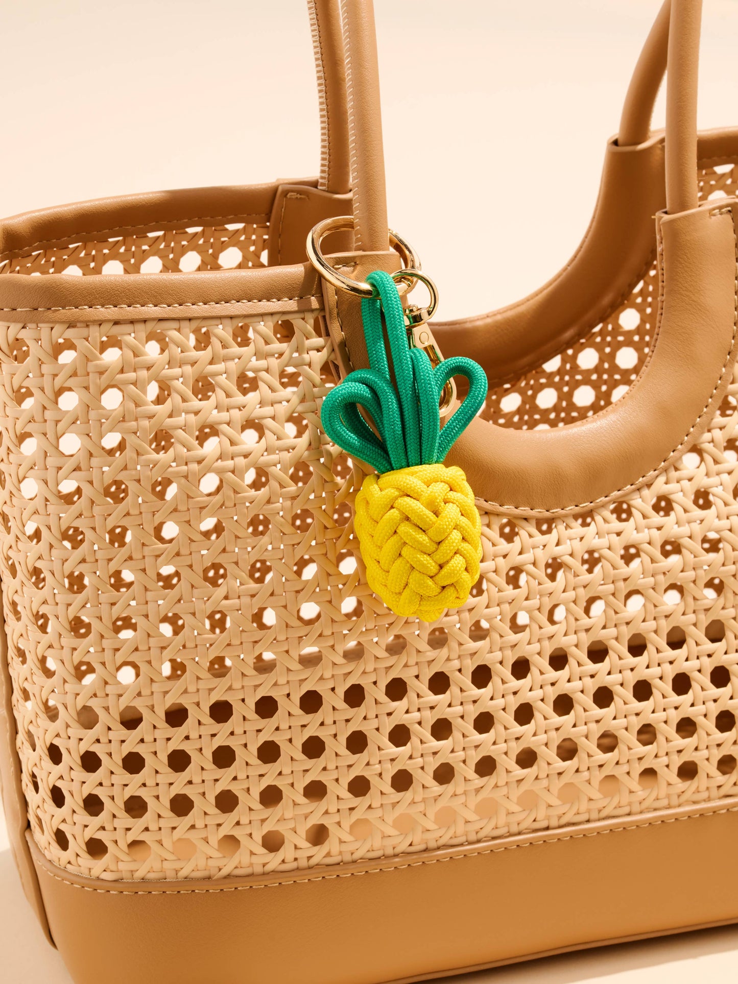 PINEAPPLE BAG CHARM/KEY RING,YELLOW