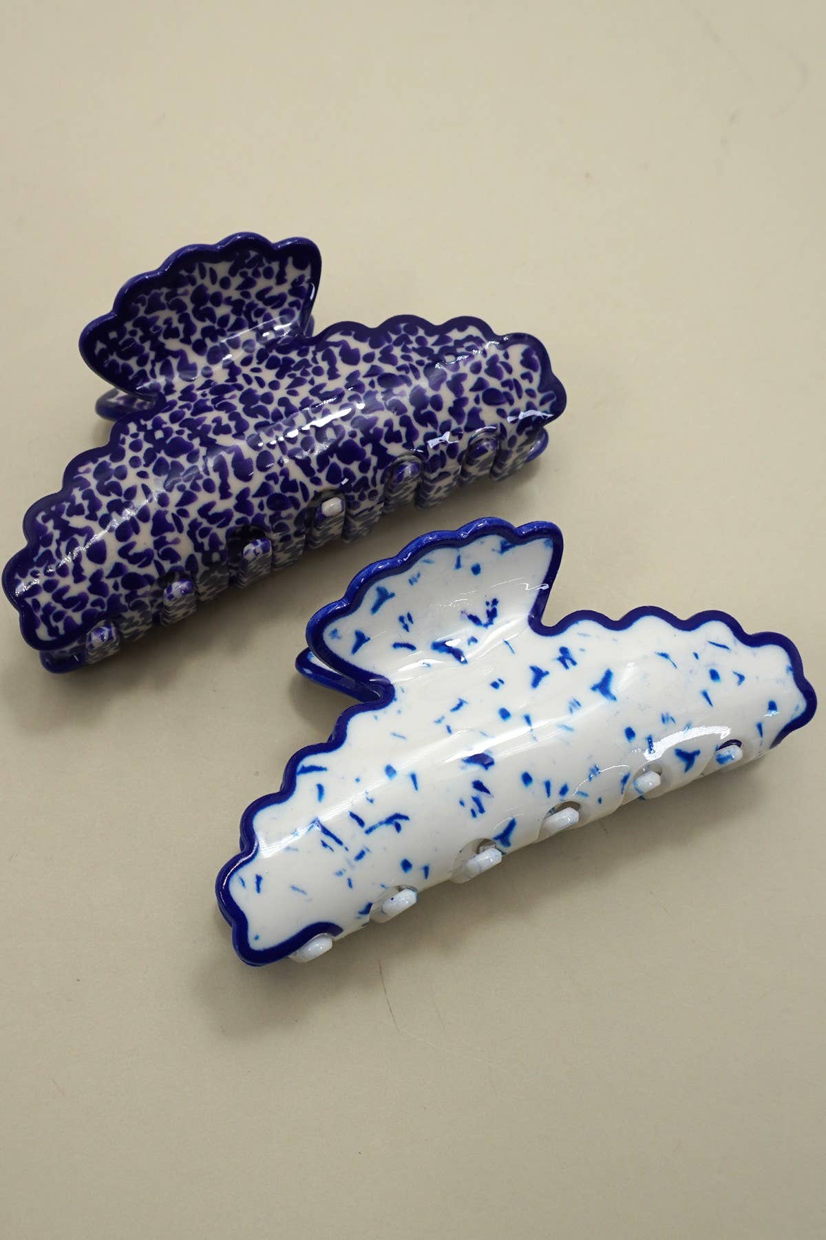 VINTAGE PORCELAIN STYLE HALF MOON HAIR CLAW CLIPS