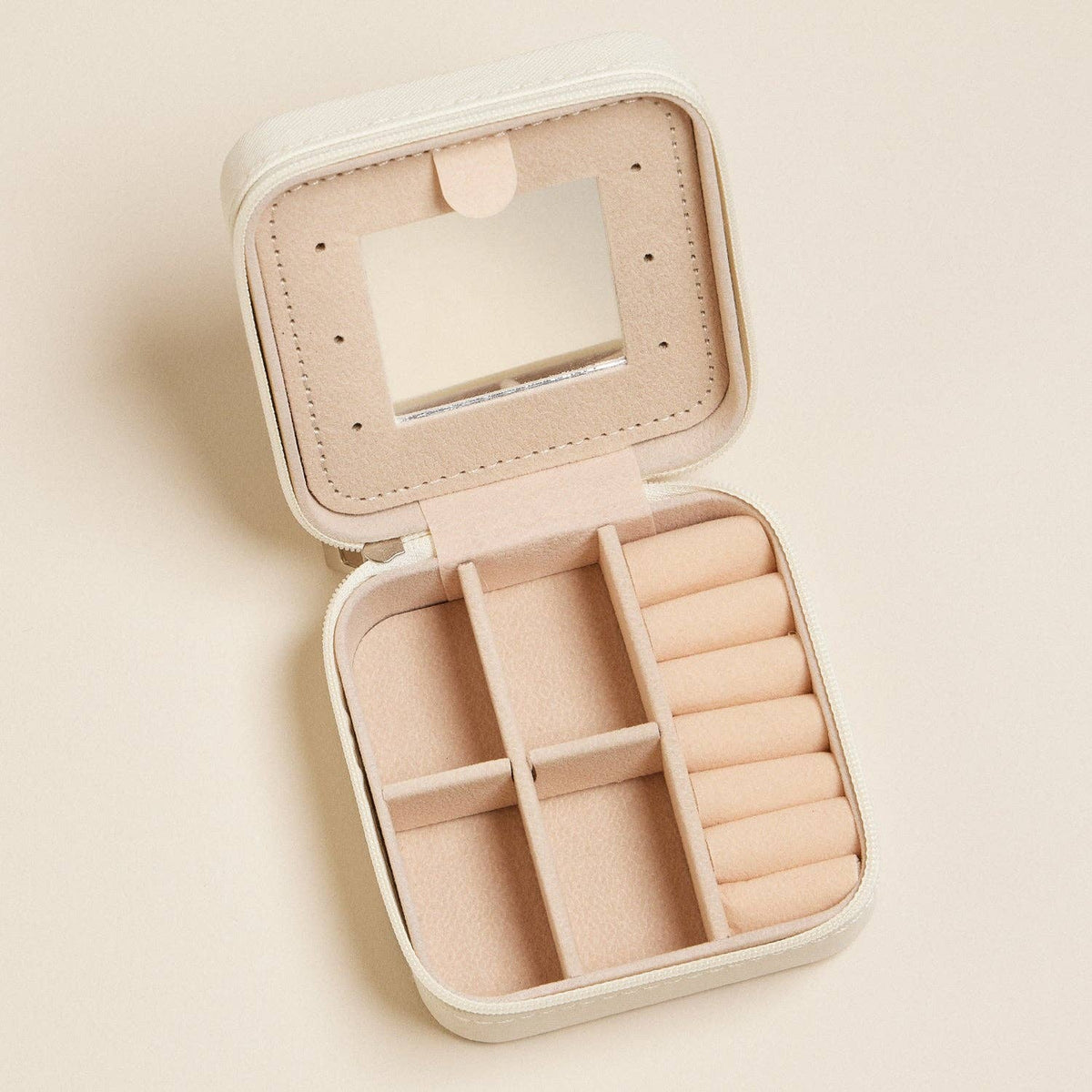 Pink Shell Travel Jewelry Box: PK / ONE