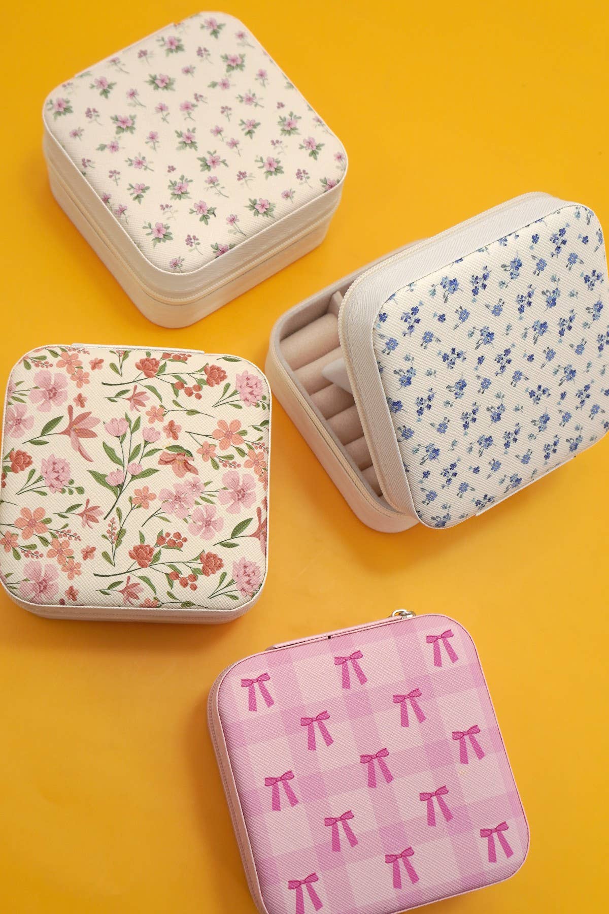 BOW JEWELRY ORGANIZER TRAVEL BOX CASE